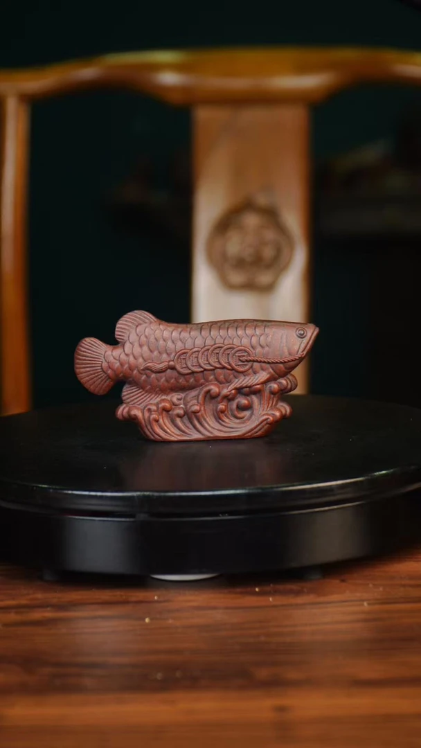 紫金龙鱼 宜兴紫砂茶宠摆件