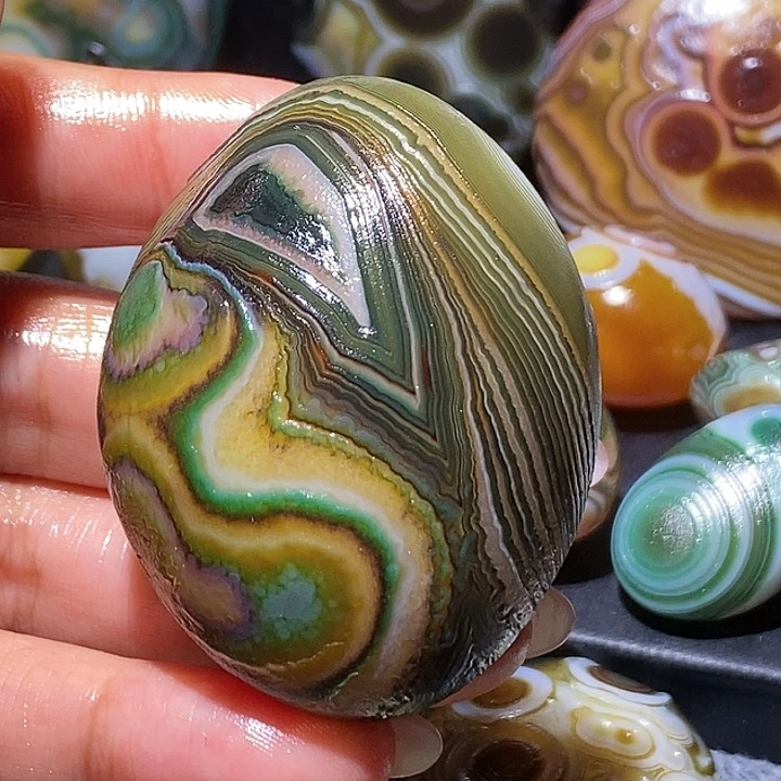 玛瑙/玉髓未镶嵌珠宝奇石10