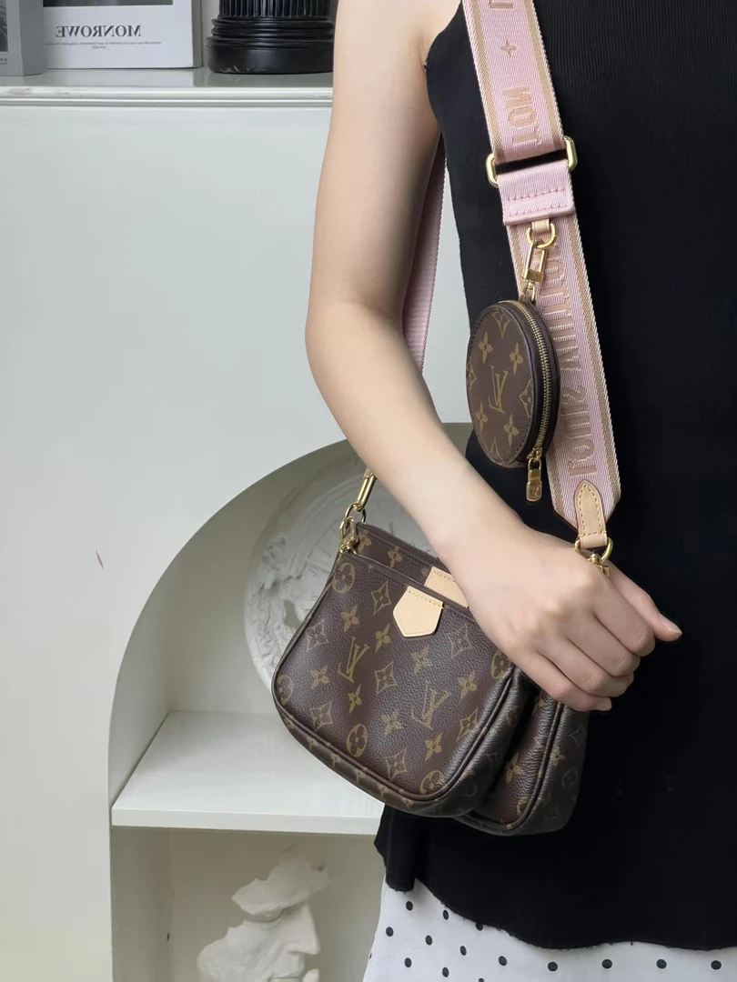 99新 LouisVuitton/路易威登 lv 五合一粉肩带/优品