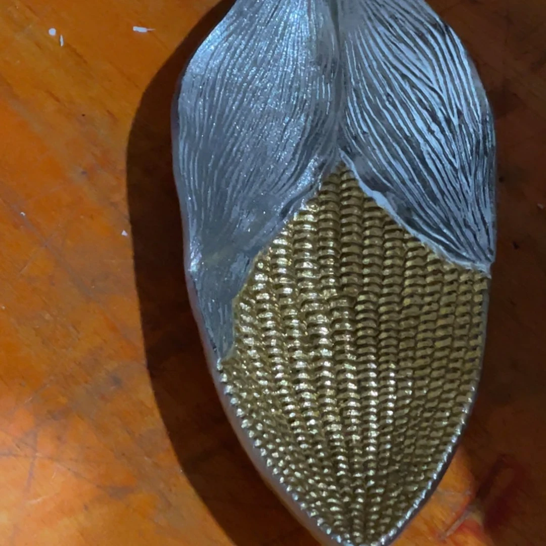 陶瓷花瓶，仿真绿植。