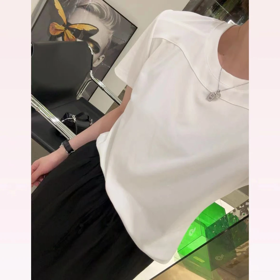 春苗女装   线条感百搭T     夏季休闲时尚圆领舒适