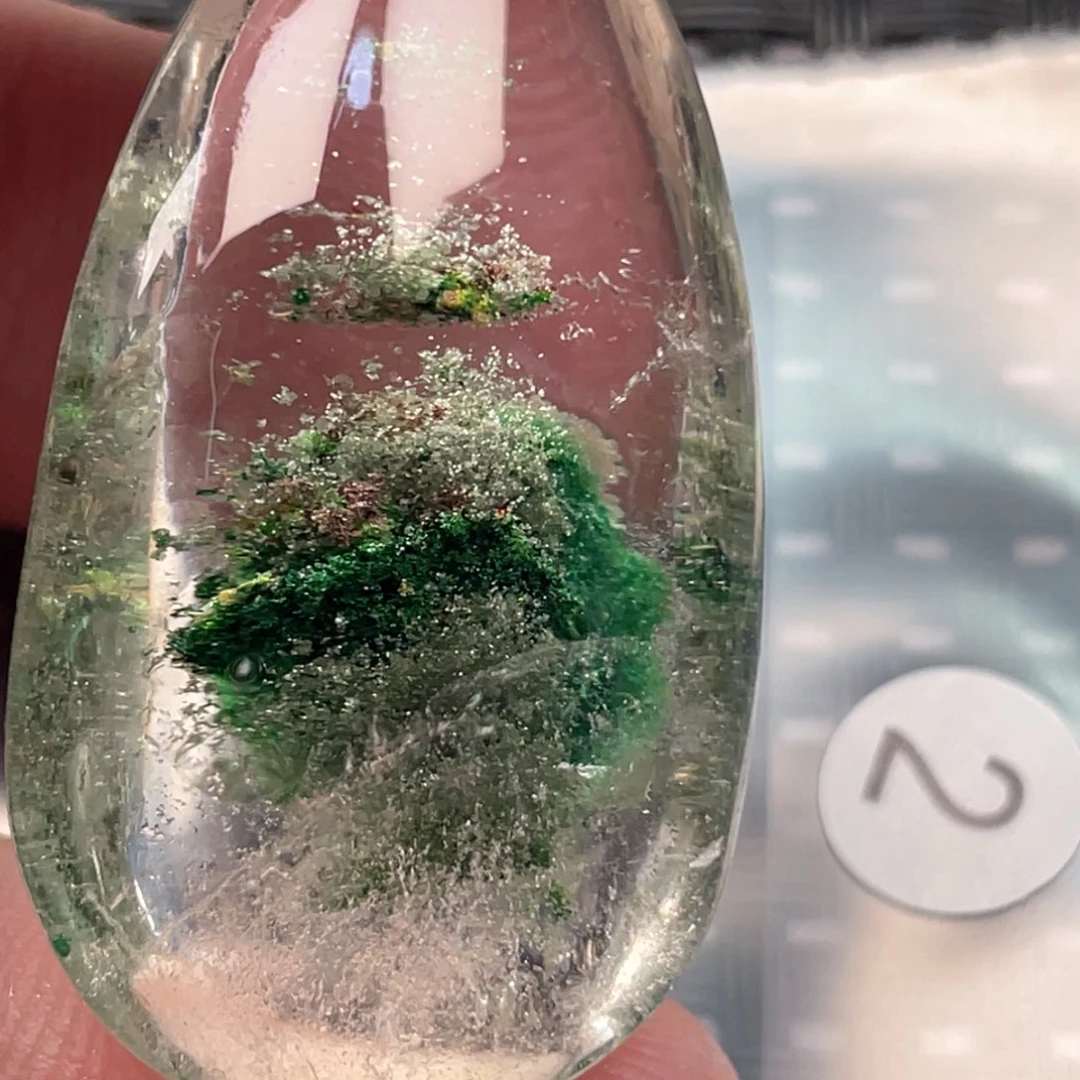 【闪购商品】颈饰未镶嵌水晶妮**！