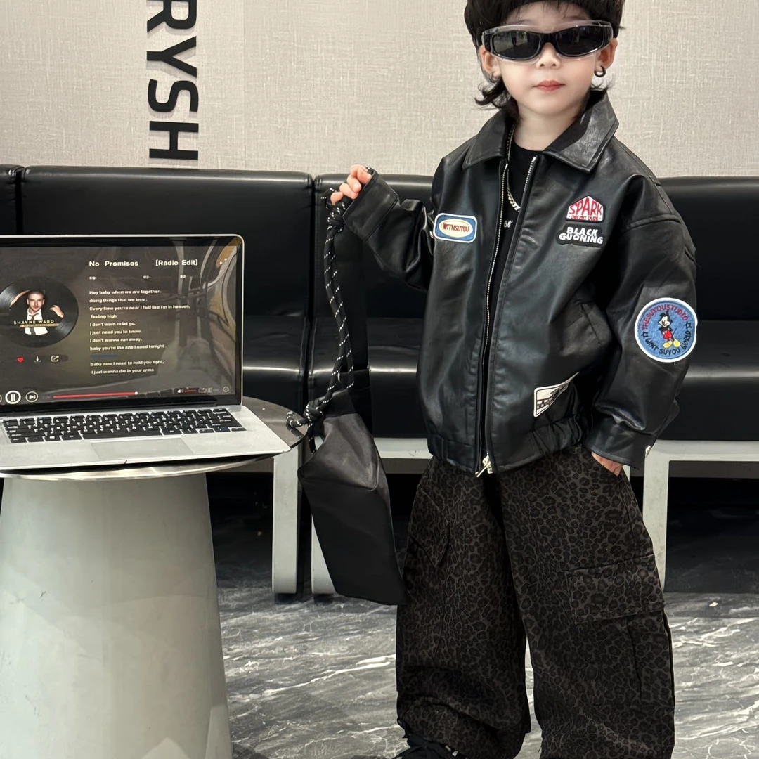 楚航潮品男童皮衣酷帅洋气豹纹裤潮童秋款时髦精