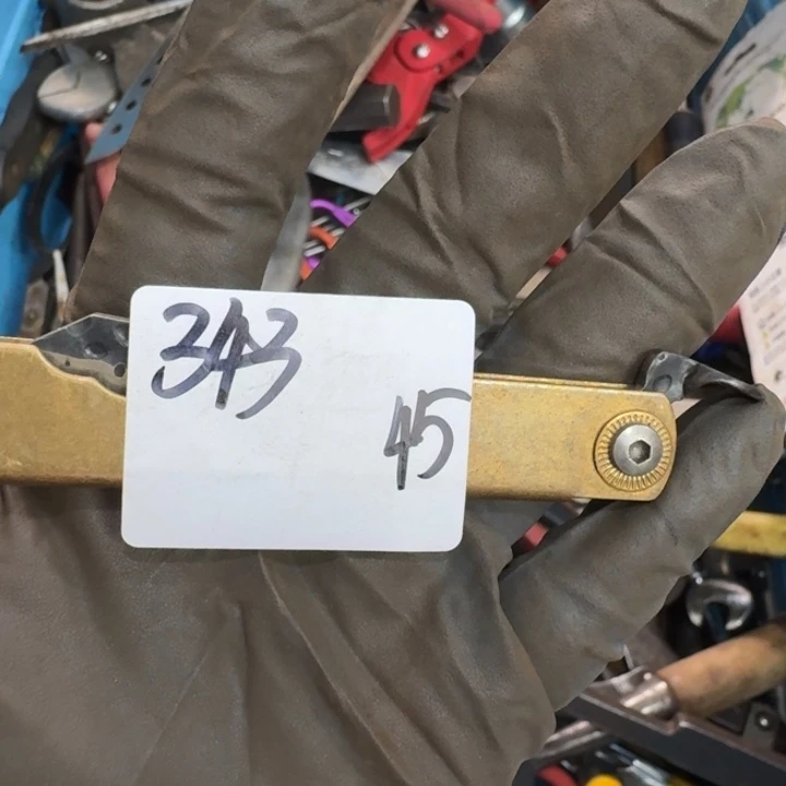 九***）家用五金工具一个