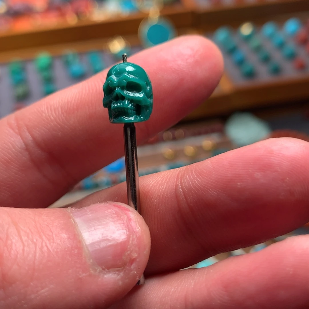 绿松石未镶嵌骷髅8.6mm