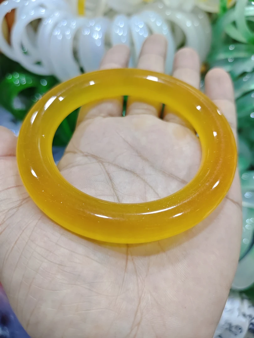 1373号精品黄色胖圆条手镯