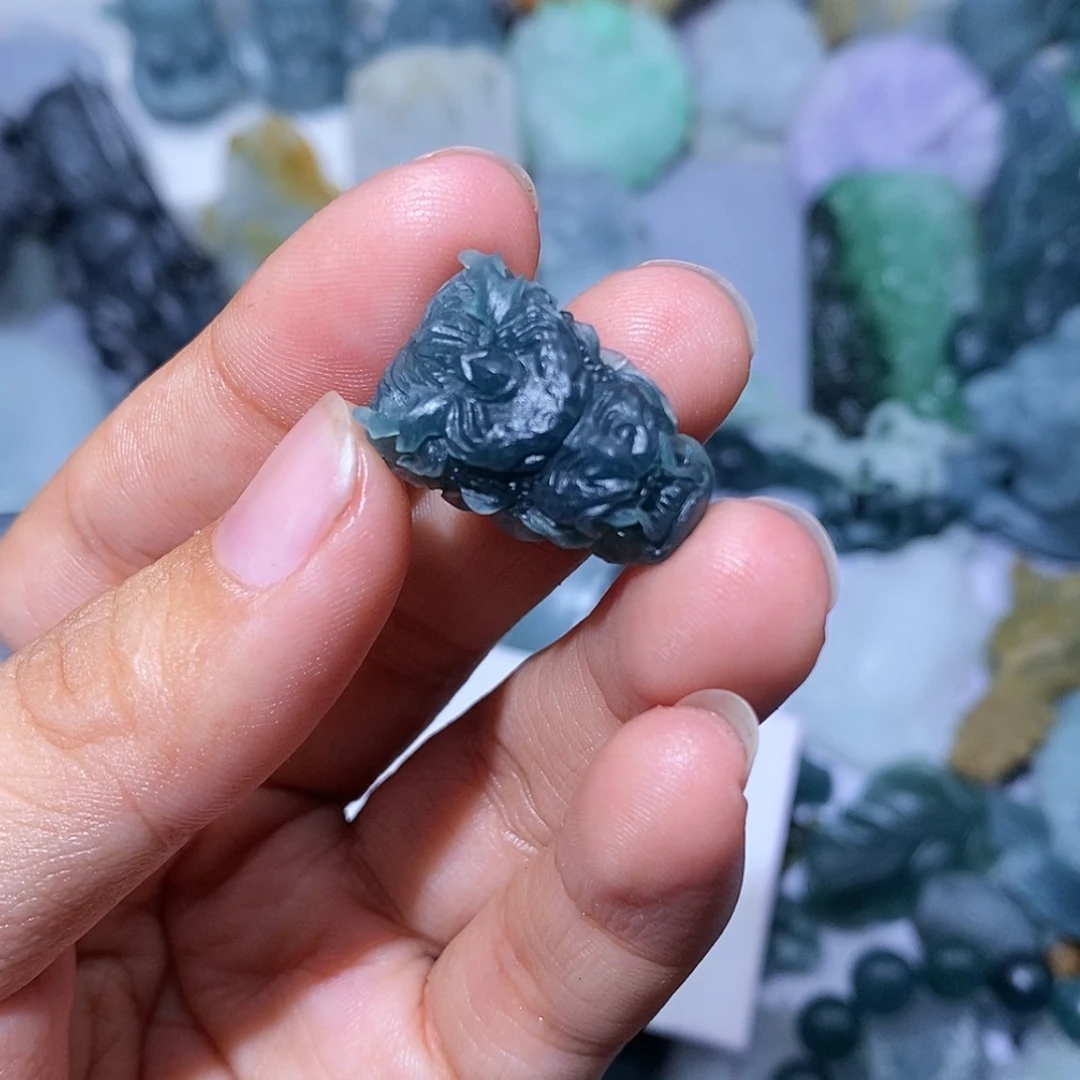 【闪购商品】定制翡翠未镶嵌心**动翡翠