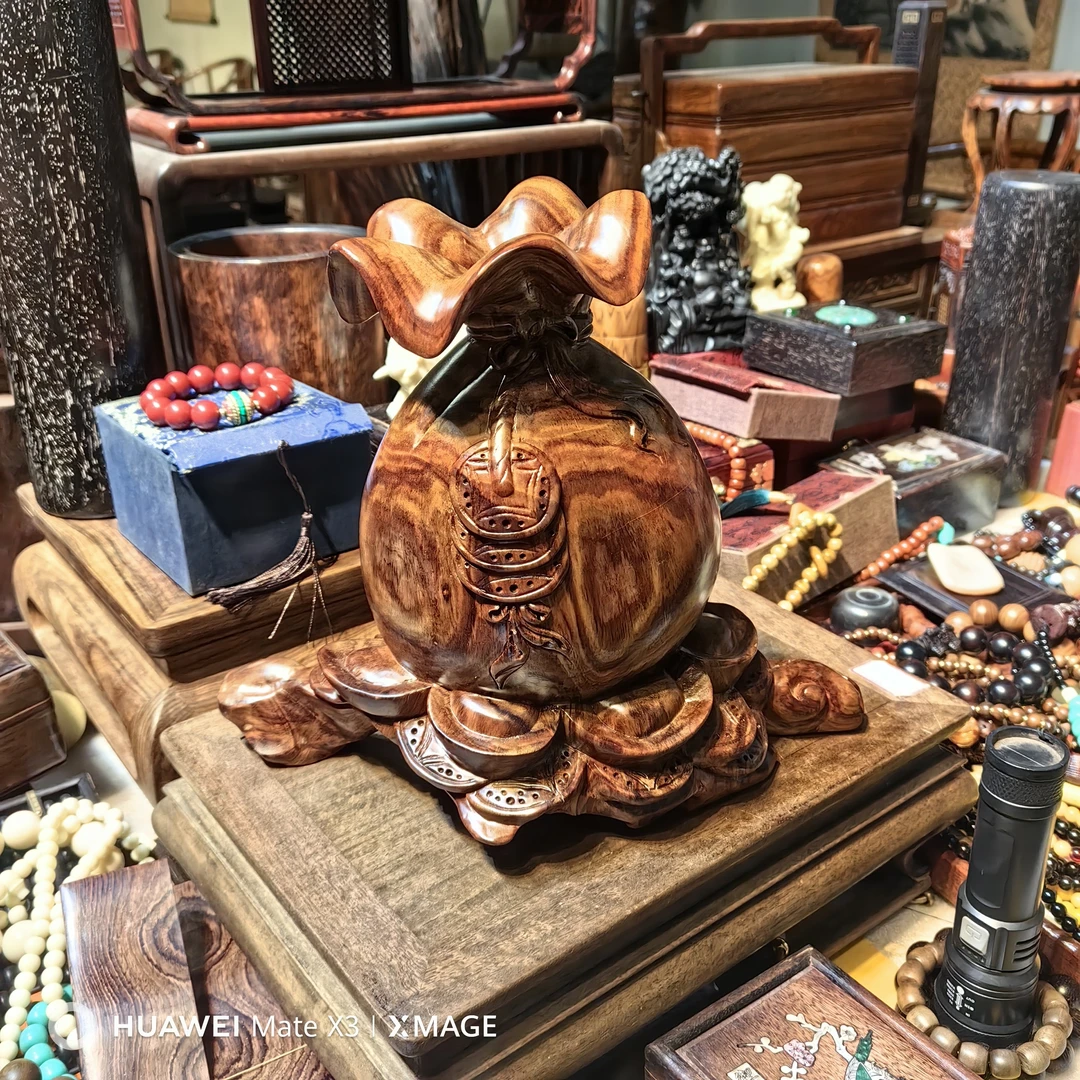 高端木艺一物一拍 米兜