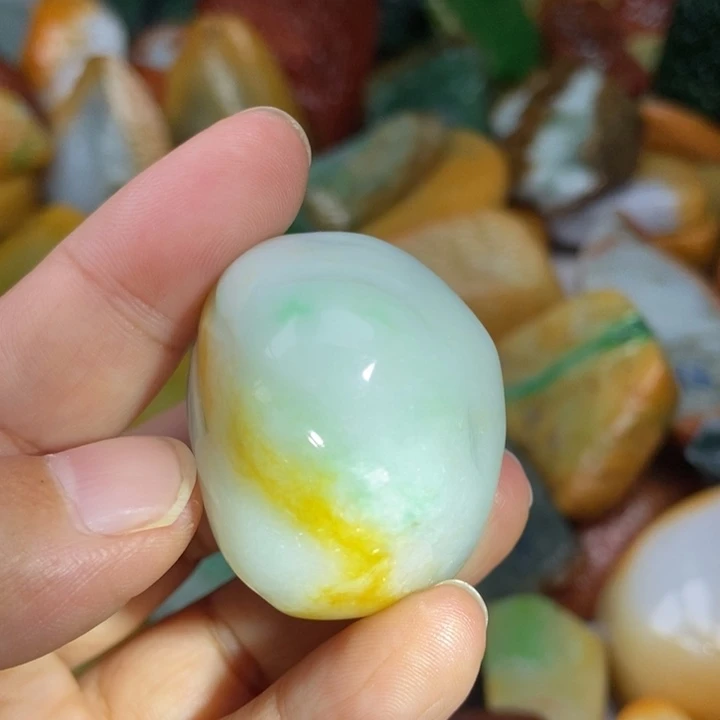 翡翠未镶嵌挂件缅甸翡翠