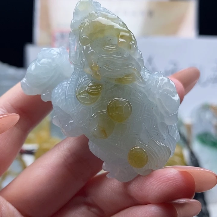 翡翠未镶嵌颈饰翡翠挂件