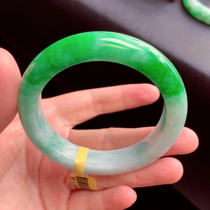 翡翠手镯未镶嵌5号