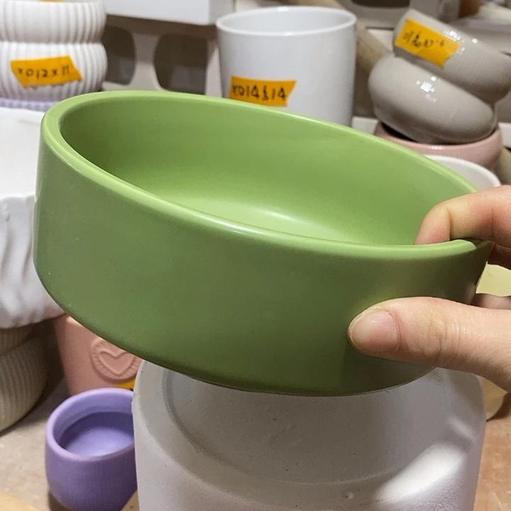 陶盆有孔 瑕疵针孔漏釉介意勿拍 口18高8