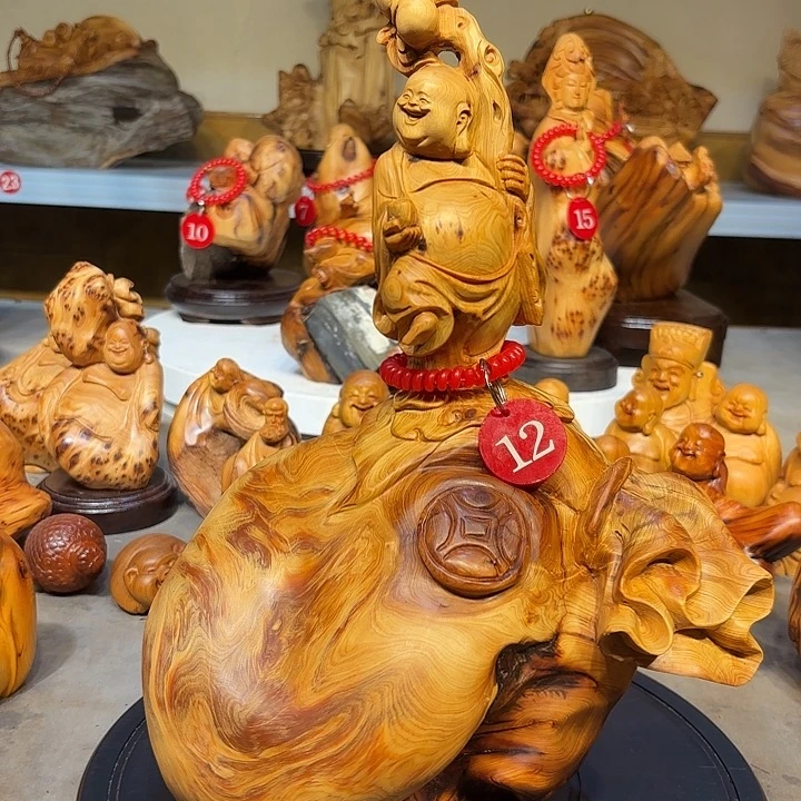 柏木太行崖柏弥勒佛