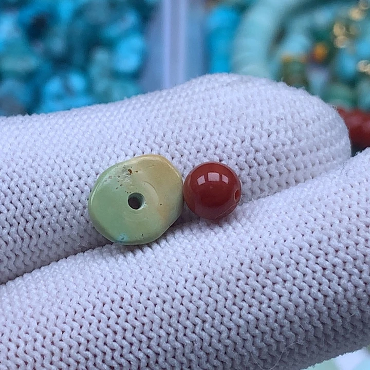 南红玛瑙未镶嵌珠宝奇石