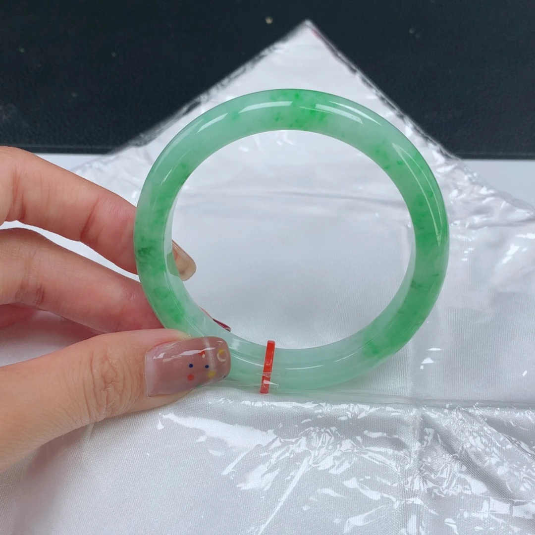 未镶嵌手镯翡翠020