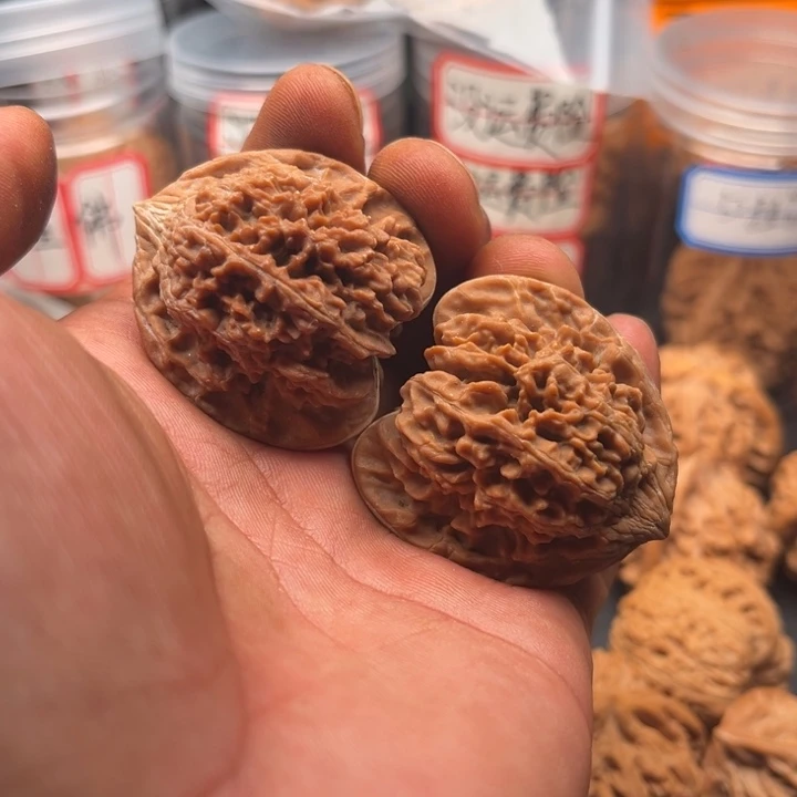 把件文玩核桃满天星