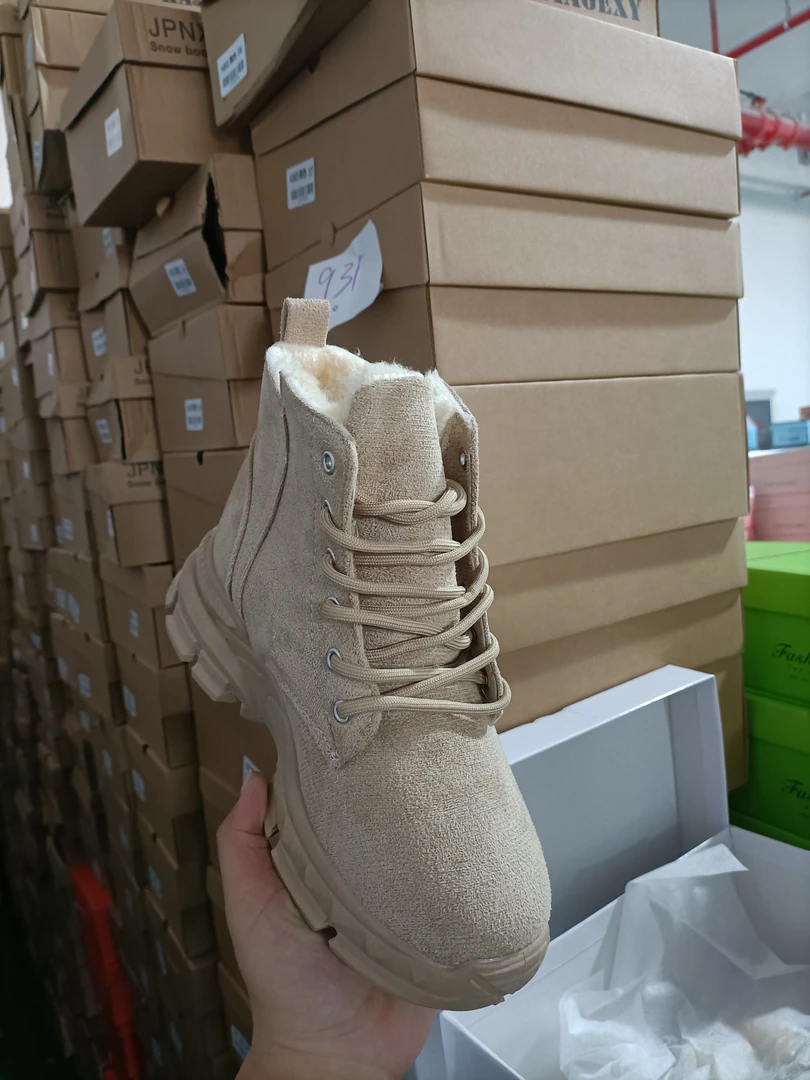 《晨妈》休闲时尚女鞋933号加绒