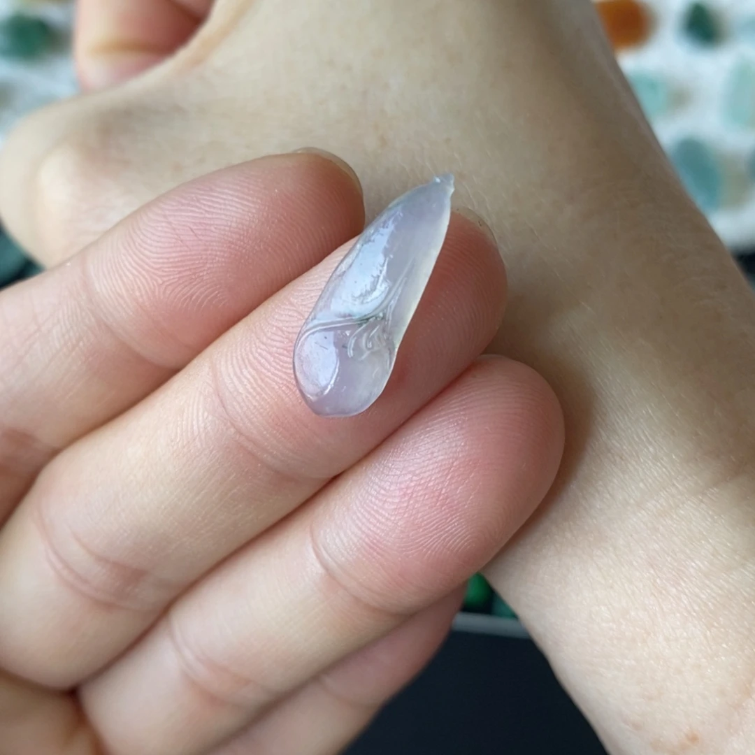 定制翡翠未镶嵌玉兰花