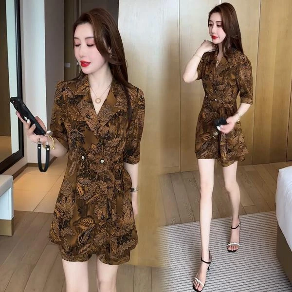 时尚国风印花套装女2025夏新款气质减龄洋气百搭上衣短裤两件套