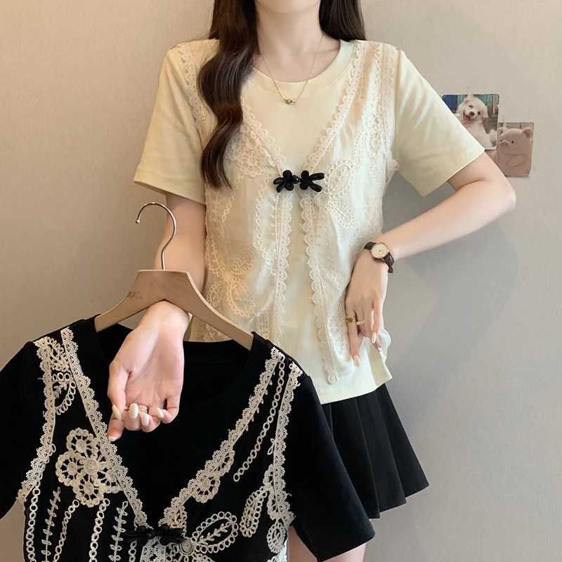 2025夏装新款胖mm大码女装时尚复古盘扣钩花拼接假两件套短袖T恤