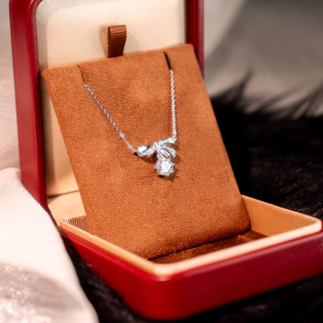 吊坠925银莫桑石 手工相扣原创设计银色甜美风通用饰品JWN0105M