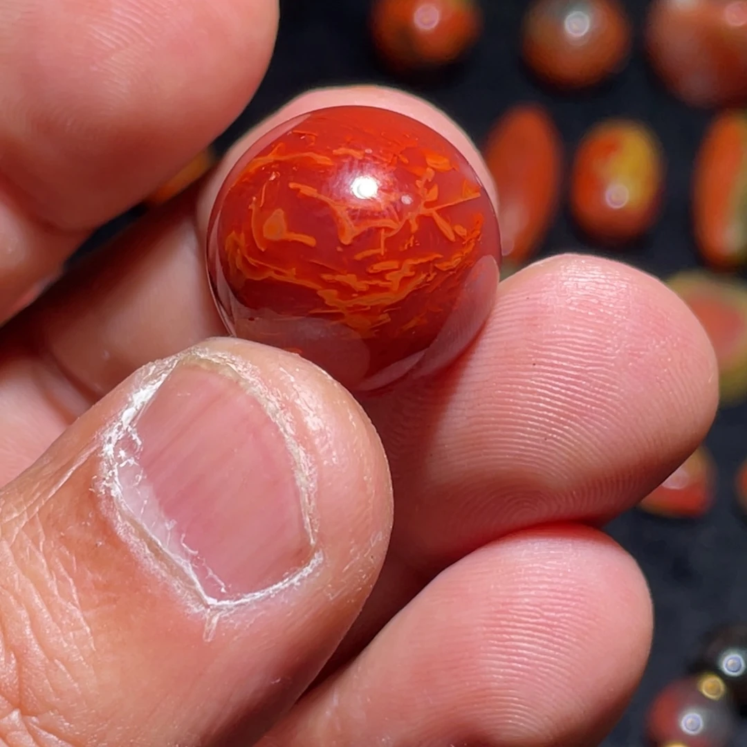 浪***心南红玛瑙未镶嵌手链19+单珠有裂