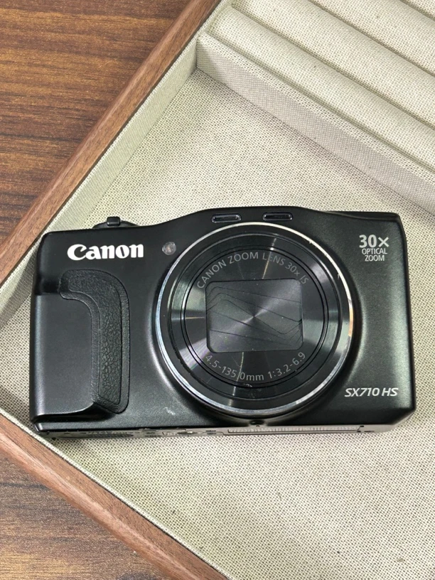 9新 Canon/佳能 sx710 黑色30倍光变长焦 可拍演唱会可WiFi传图