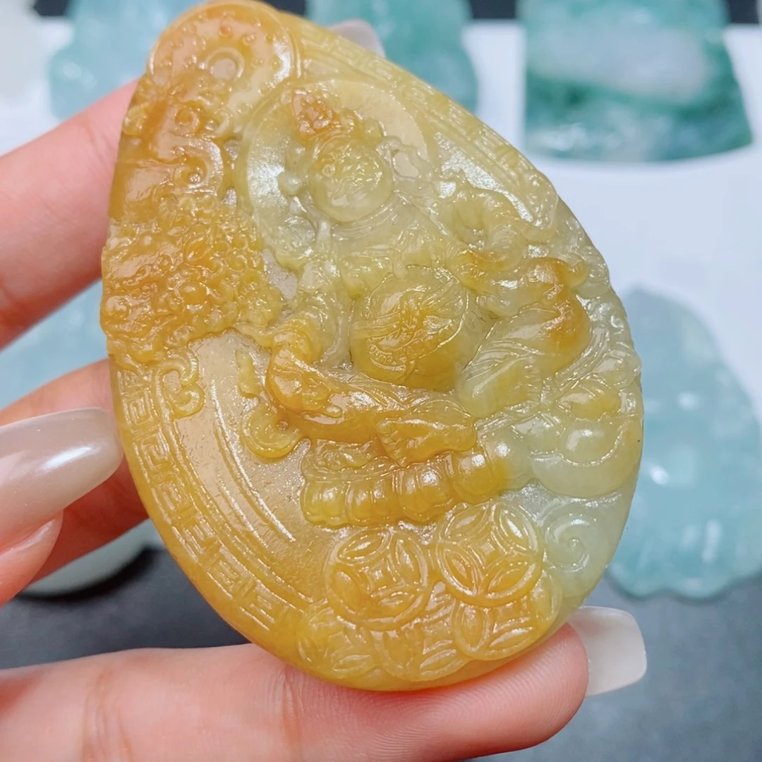 定制翡翠吊坠未镶嵌