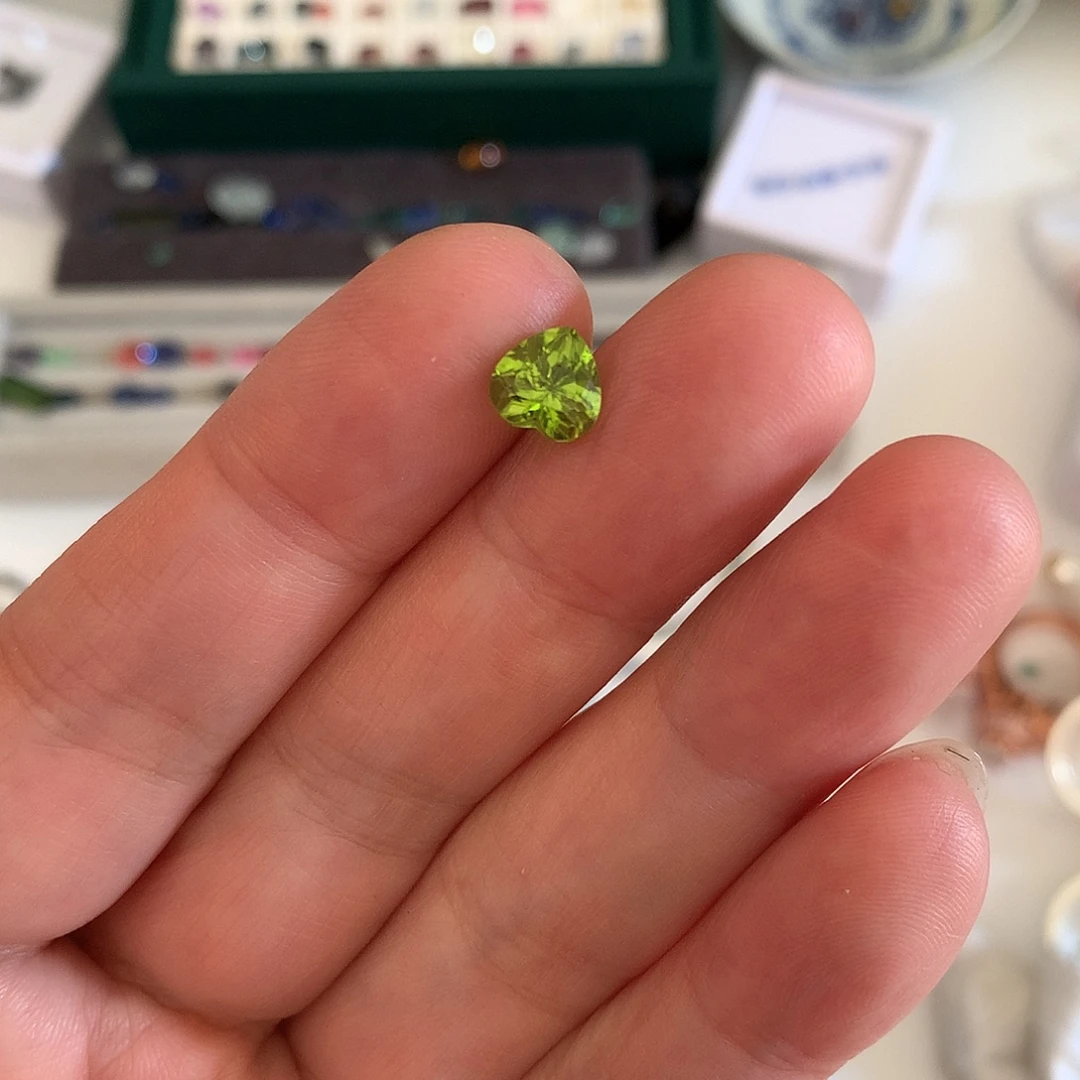 未镶嵌戒指橄榄石1.62克拉橄榄石