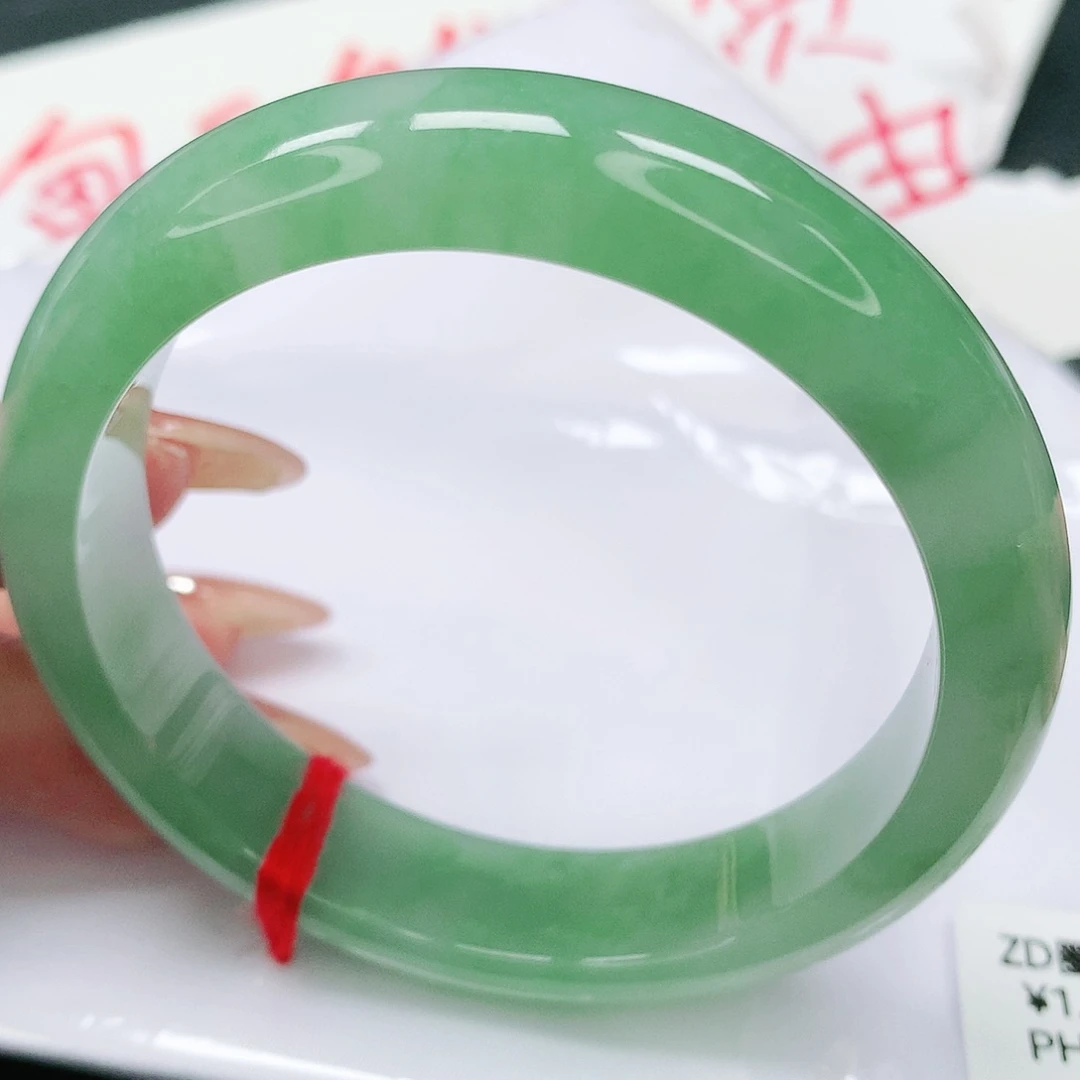 未镶嵌手镯翡翠完美015
