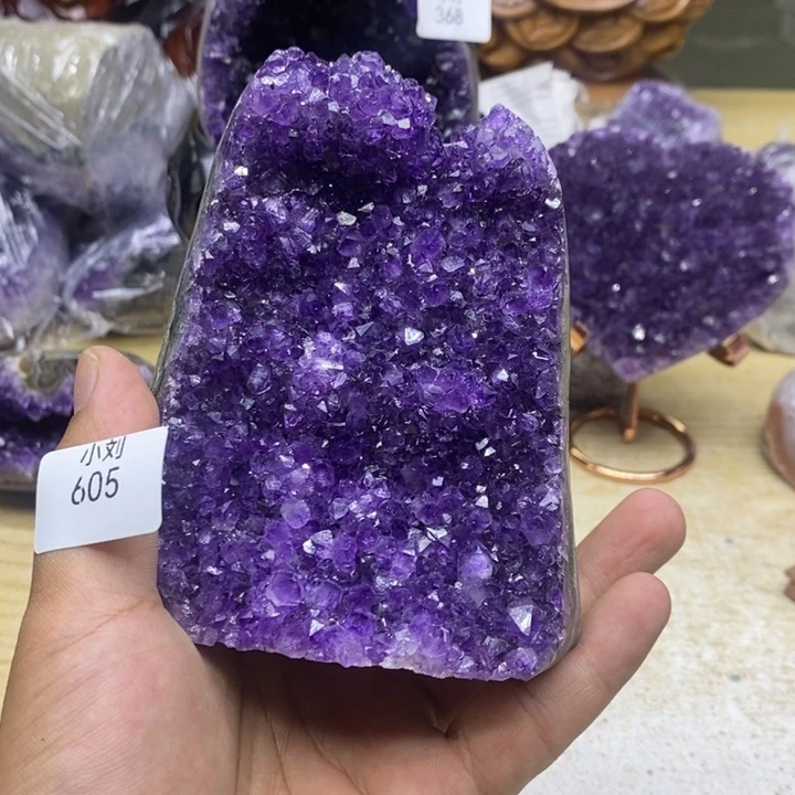 未镶嵌紫晶大型摆件（非配饰）