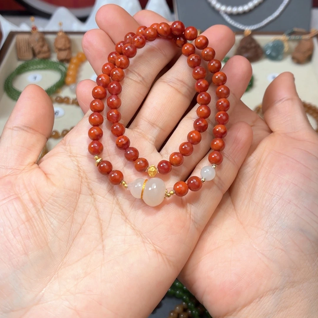 婉***儿未镶嵌手链南红玛瑙南红双圈，0.6