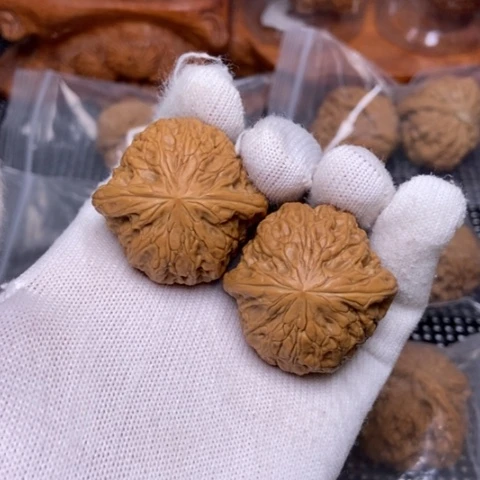 文玩核桃把件铁锤38