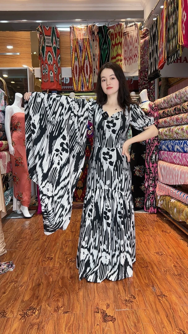 维吾尔族艾特莱斯雪纺布科