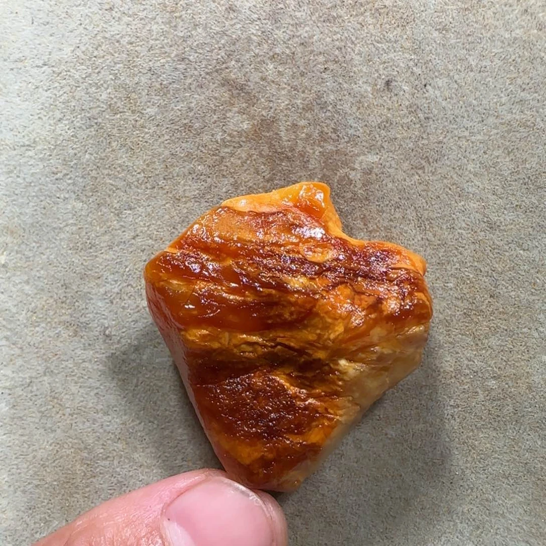 未镶嵌定制琥珀谜专属定制