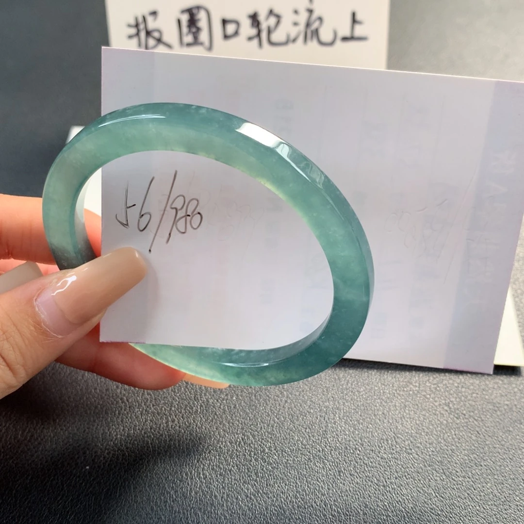 翡翠未镶嵌手镯天然翡翠