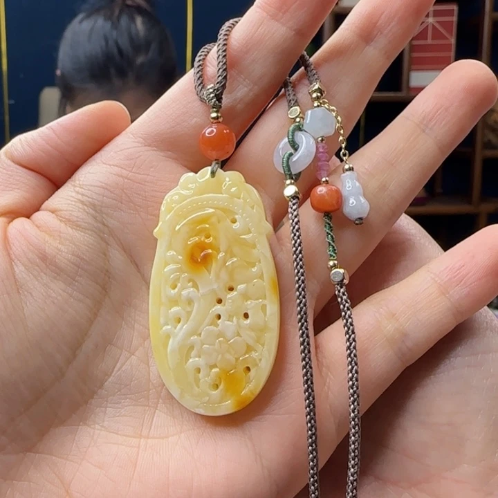 未镶嵌蜜蜡吊坠(赠链)拾*?