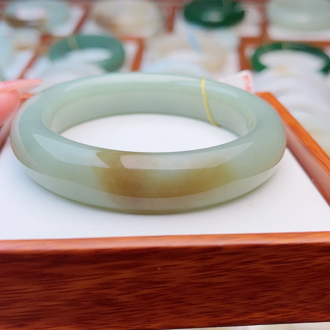 和田玉未镶嵌手镯58.6