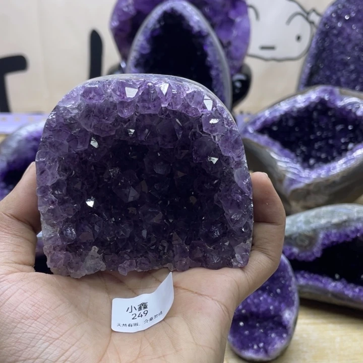 未镶嵌大型摆件（非配饰）紫晶