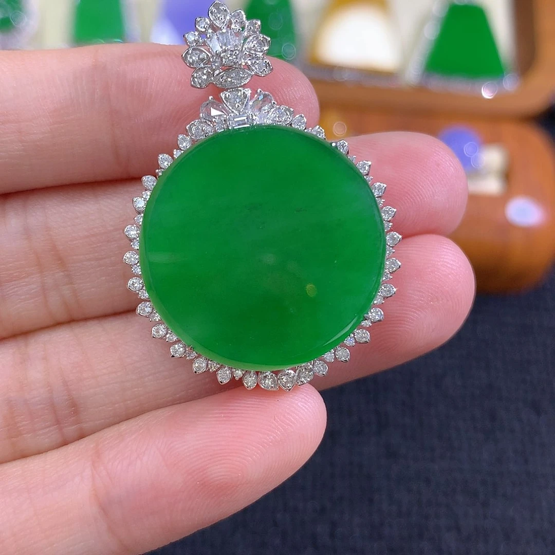 【闪购商品】翡翠18K金镶嵌吊坠(不含链)圆牌