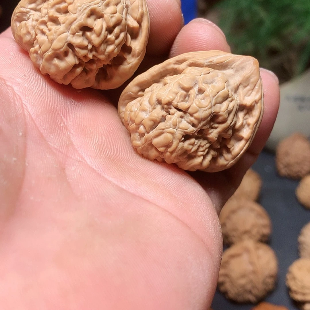 【闪购商品】文玩核桃把件金字塔天残脚把件