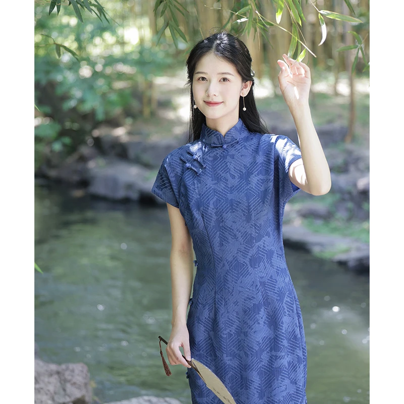 云格格新中式丨晴蓝  宝蓝色2025新款上班可以穿着的旗袍古法日常