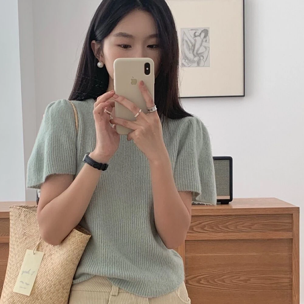 夏季可爱风针织衫设计感常规气质短款毛针织衫短袖圆领常规款