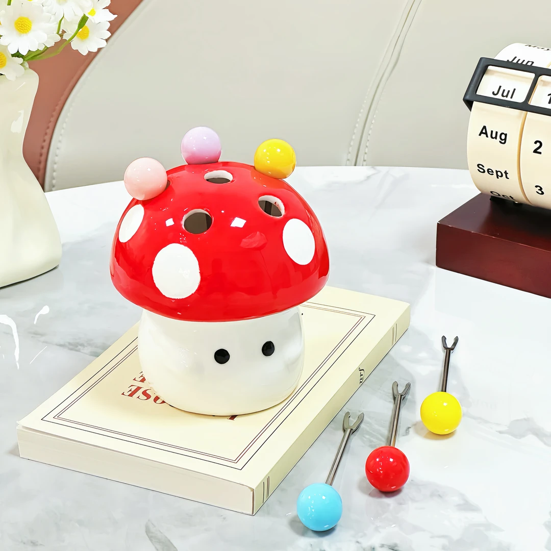 卡通可爱蘑菇果叉套装创意装饰摆件家用不锈钢水果叉果签陶瓷收纳