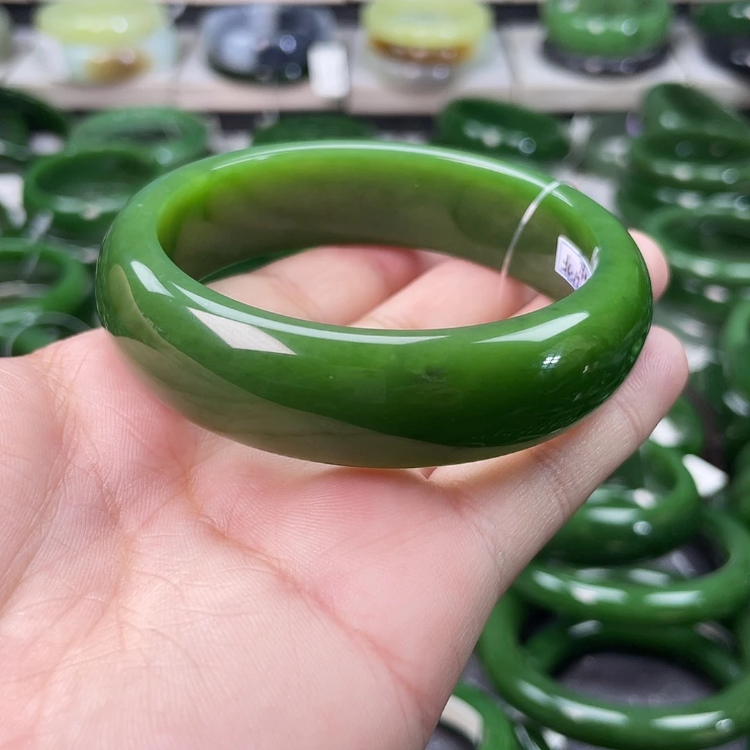 和田玉（碧玉）手镯未镶嵌