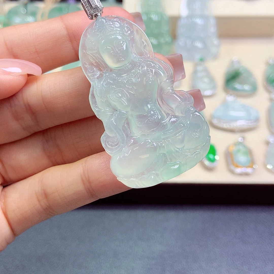 【闪购商品】颈饰18K金镶嵌翡翠从**l