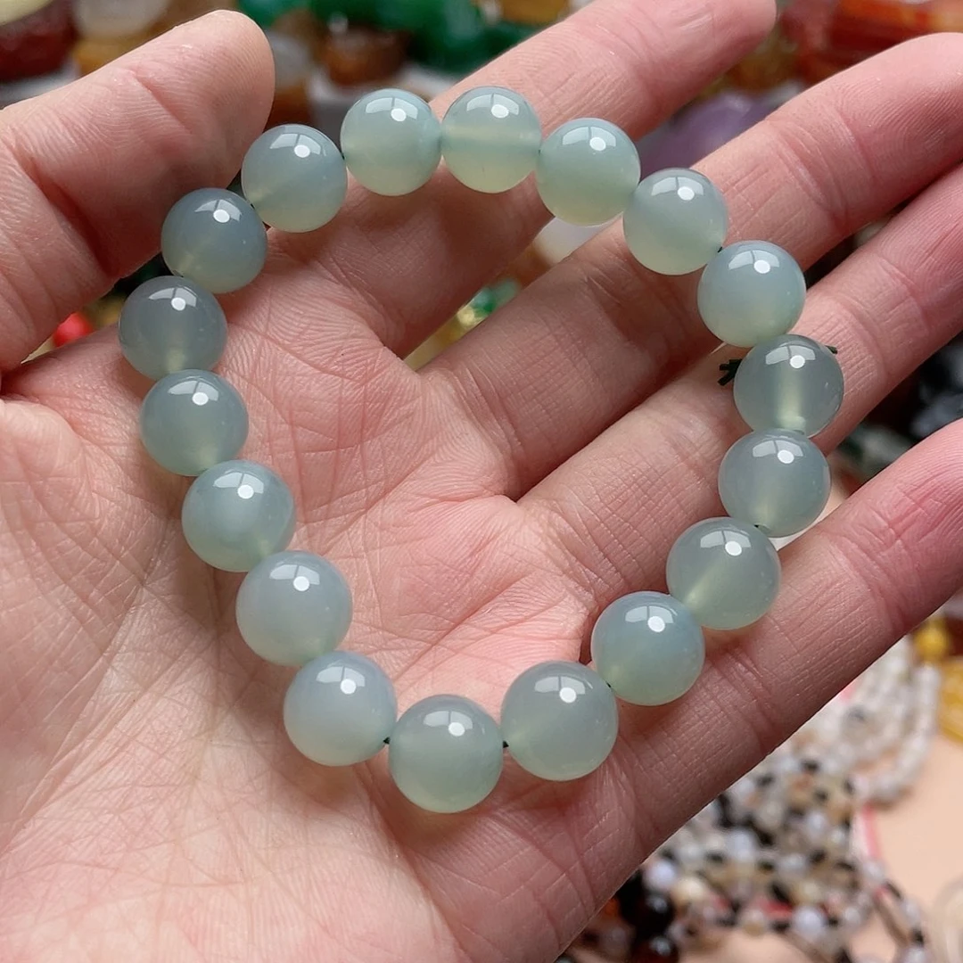 玛瑙/玉髓颈饰合金三**?