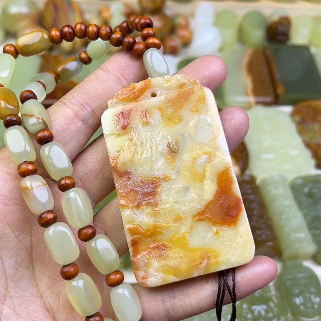 新疆昆仑山料山水