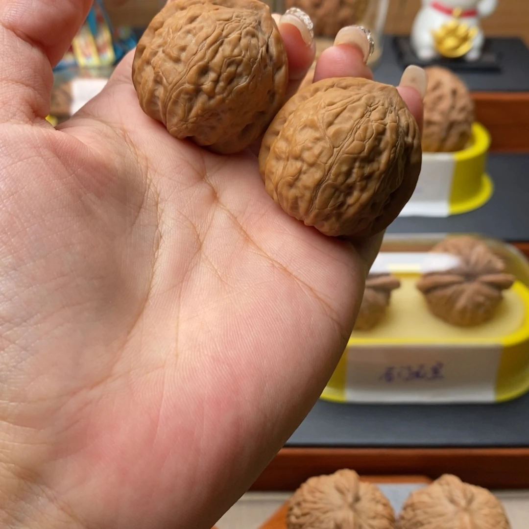 w***e文玩核桃吊坠37舍利