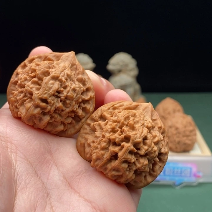 文玩核桃把件爱**水官帽